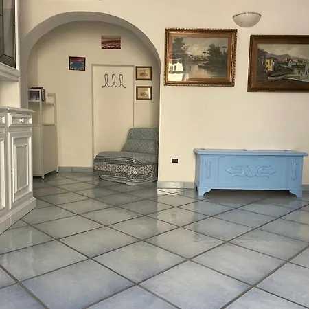 شقة La Casa Di Sally مارتْشانا مارينا